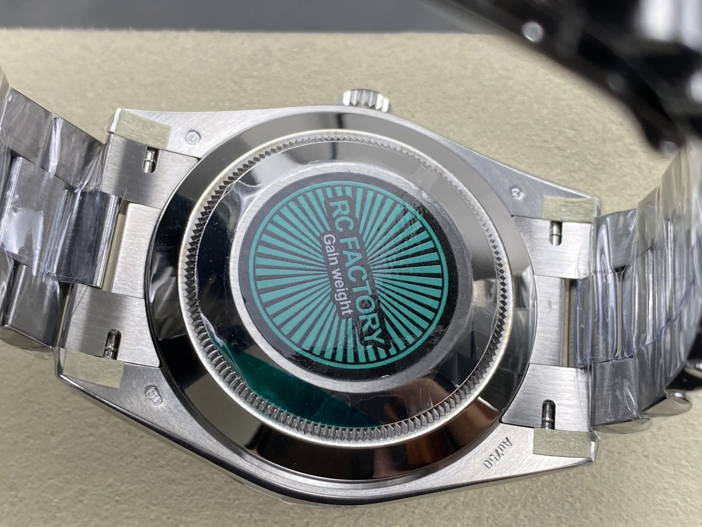 Rolex Day Date 40 SS 228236 RCF 1:1 Best Edition White Gray Dial on President Bracelet VR3255 (211g) 29 f78ea138777a06c AMO Watch