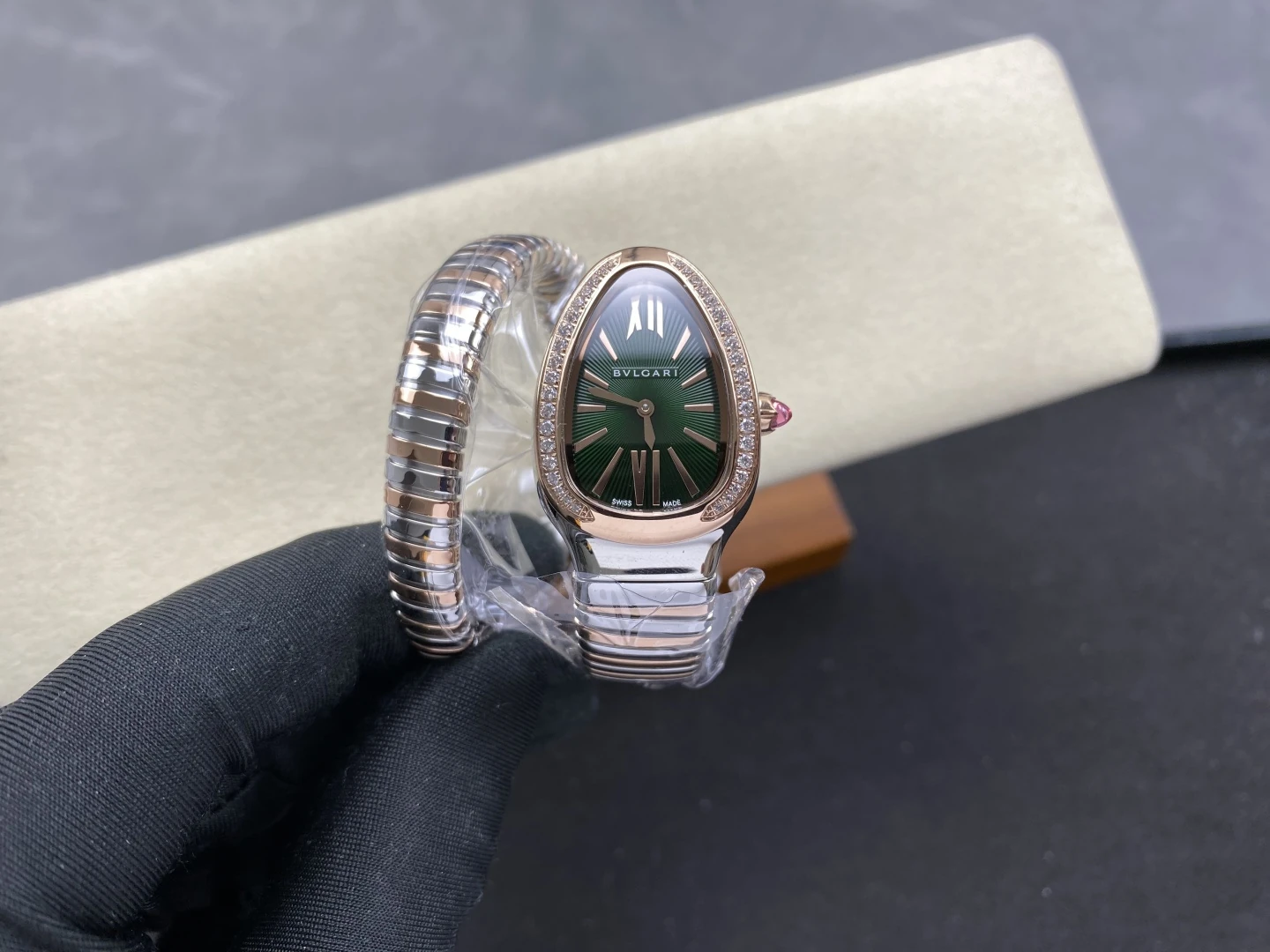 BVLGARI Serpenti 102790 SS/RG BVF 1:1 Best Edition Green Dial on SS/RG Bracelet ETA Quartz 19 fc7ad58f04aec3f AMO Watch