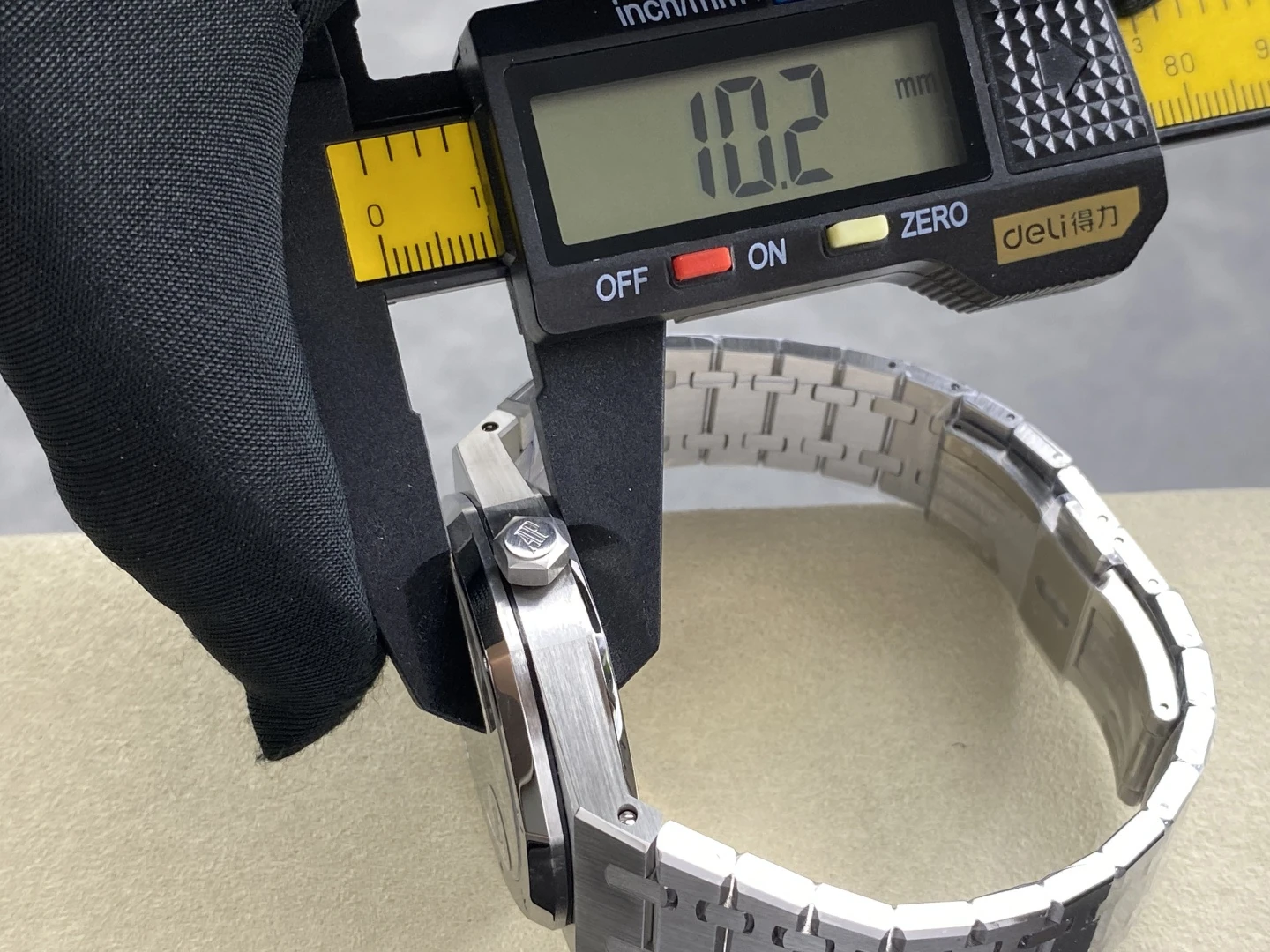 AP Royal Oak 41mm 15510ST SS APS Factory 1:1 Best Edition White Dial on SS Bracelet SA4302 Super Clone 39 9640a3905f2249c AMO Watch