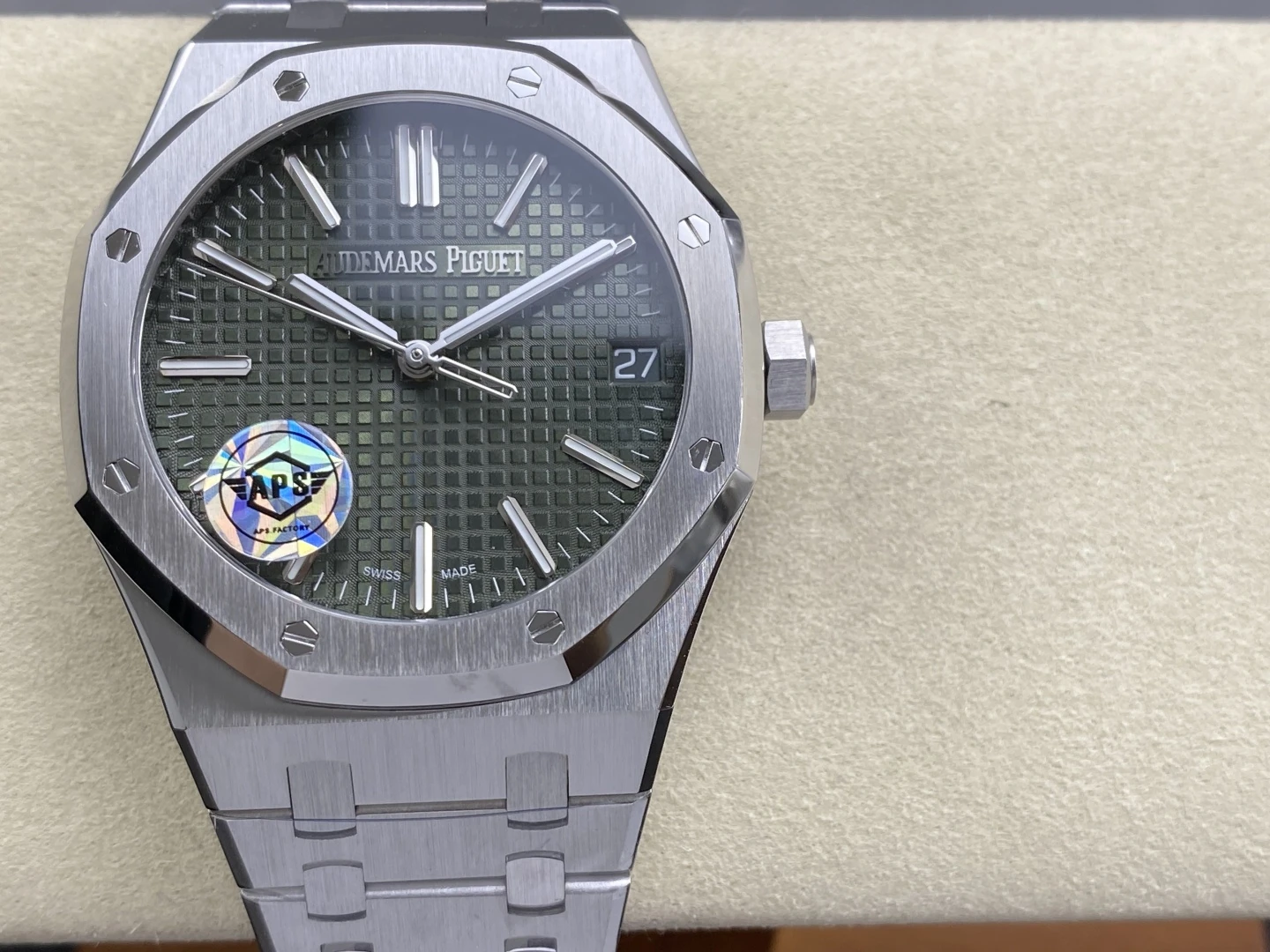 AP Royal Oak 41mm 15510ST SS APS Factory 1:1 Best Edition Green Dial on SS Bracelet SA4302 Super Clone 26 fdb60cc1ca9b857 AMO Watch