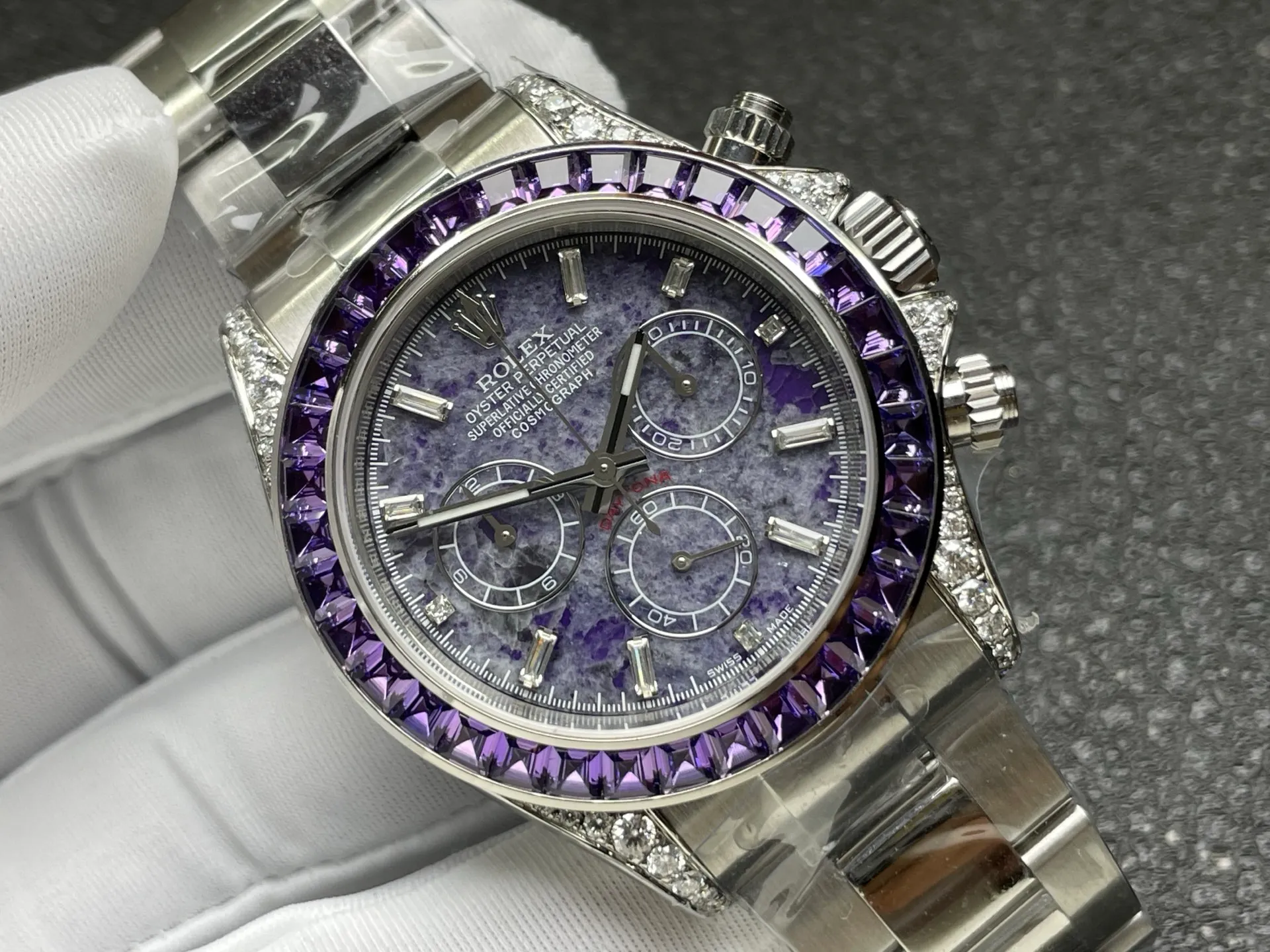 ba9d5ae3d6300b6 AMO Watch